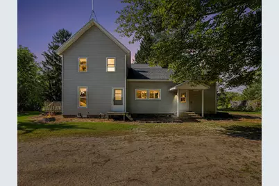 5306 W Carson City Road, Greenville, MI 48838 - Photo 1