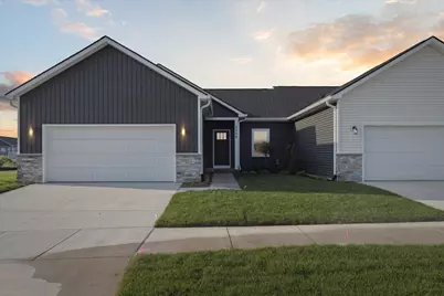 246 Marion Oaks Dr Drive, Howell, MI 48843 - Photo 1