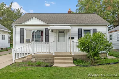 945 Veto Street Northwest, Grand Rapids, MI 49504 - Photo 1