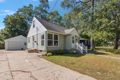 2525 Morton Avenue, Muskegon, MI 49441 - Photo 1