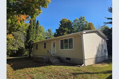 9721 S Brinton Road, Blanchard, MI 49310 - Photo 1