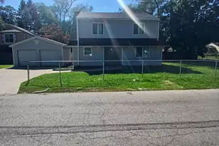 1301 Superior Ave, Benton Harbor, MI 49022 - Photo 1