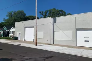 851 W Laketon Ave, Muskegon, MI 49441 - Photo 1