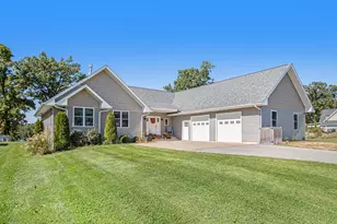 61704 Crystal Beach Dr, Sturgis, MI 49091 - Photo 1