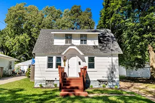 1435 Matilda St NE, Grand Rapids, MI 49503 - Photo 1