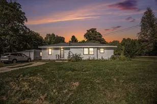 340 Douglas St, Fruitport, MI 49415 - Photo 1