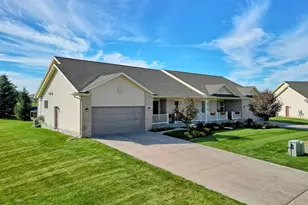 1684 Heritage Way, Mount Pleasant, MI 48858 - Photo 1