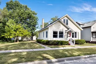 286 Mason Ave, Muskegon, MI 49441 - Photo 1