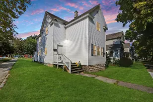 1001 Lincoln Ave NW, Grand Rapids, MI 49504 - Photo 1