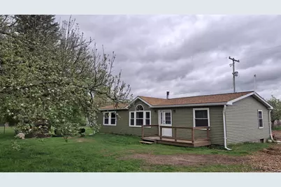 4640 N Harding Avenue, Harrison, MI 48625 - Photo 1