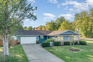 82 Mandalay Dr, Kalamazoo, MI 49009 - Photo 1