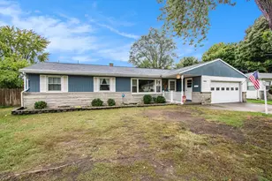 153 Paras Hill Dr, Hartford, MI 49057 - Photo 1