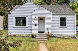 124 Spring St, Battle Creek, MI 49037 - Photo 1