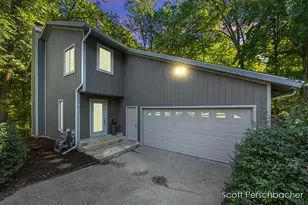 6421 Woodbrook Dr SE, Grand Rapids, MI 49546 - Photo 1