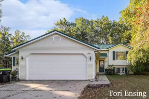 935 Alpine St, Greenville, MI 48838 - Photo 1