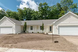 123 Depot Hill Ct, Allegan, MI 49010 - Photo 1