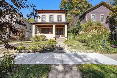 513 Crescent Street NE, Grand Rapids, MI 49503 - Photo 1