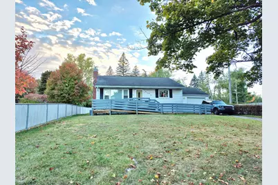 172 S Manning Street, Hillsdale, MI 49242 - Photo 1