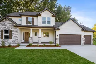 4040 Aviara Oaks Pkwy, Jackson, MI 49201 - Photo 1