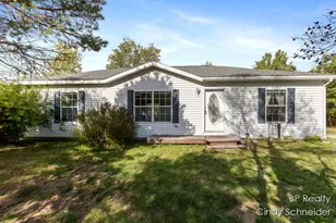 12325 Katherine Ct, Grand Haven, MI 49417 - Photo 1