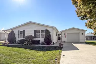 316 Cadgewith E, Lansing, MI 48906 - Photo 1
