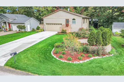 379 2nd Avenue, Holland, MI 49424 - Photo 1