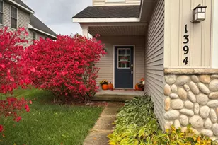 1394 Highland Hill Dr SE, Lowell, MI 49331 - Photo 1