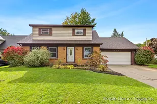 5709 Pineknoll Ct SE, Kentwood, MI 49508 - Photo 1