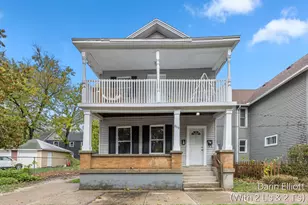 615 Jackson St NW, Grand Rapids, MI 49504 - Photo 1