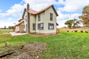 981 28 Mile Rd, Litchfield, MI 49252 - Photo 1