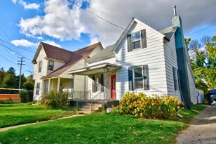 1249 4th St NW, Grand Rapids, MI 49504 - Photo 1