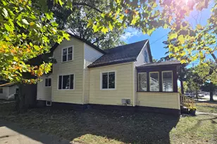 1752 Wood St, Muskegon, MI 49442 - Photo 1