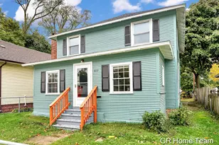 872 Mc Alister Ave, Benton Harbor, MI 49022 - Photo 1