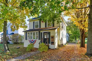 621 S Main St, Wayland, MI 49348 - Photo 1