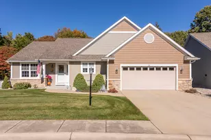 981 Coral Springs Dr, Portage, MI 49002 - Photo 1