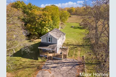 325 S Division Street, Lowell, MI 49331 - Photo 1