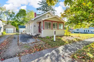 731 Ellery Ave, Jackson, MI 49202 - Photo 1