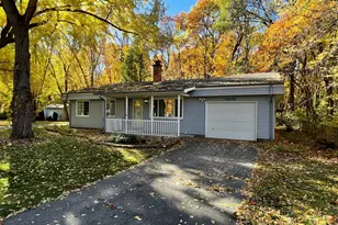 92430 Center St, Dowagiac, MI 49047 - Photo 1