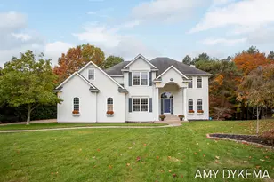 2963 Pine Edge Ct, Holland, MI 49424 - Photo 1