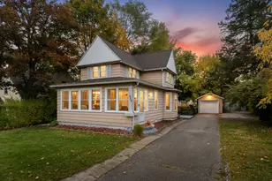 609 Parker Ave, Kalamazoo, MI 49008 - Photo 1