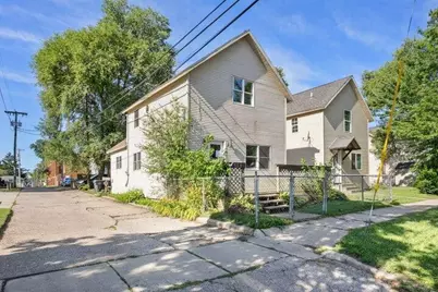 912 Market Street, Saint Joseph, MI 49085 - Photo 1