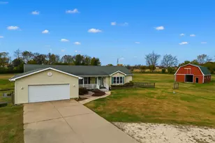 4314 W Hickory Rd, Hickory Corners, MI 49060 - Photo 1