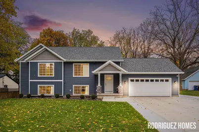 1234 Northrup Avenue NW, Grand Rapids, MI 49504 - Photo 1