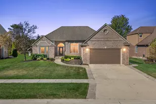 50247 Cheltenham Dr, Macomb, MI 48044 - Photo 1