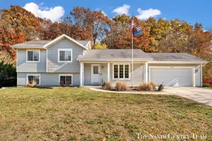 14001 Ridgewood Dr, Holland, MI 49424 - Photo 1