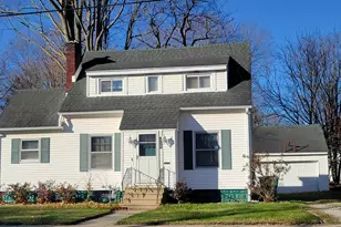 112 N Lincoln Ave, Three Rivers, MI 49093 - Photo 1