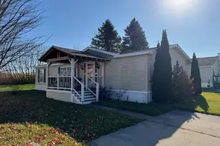 3407 E Wembley Ln, Kalamazoo, MI 49009 - Photo 1