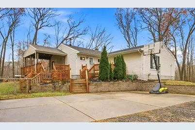 46336 Willow Road, Belleville, MI 48111 - Photo 1