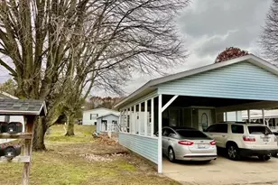 176 Cherry Ct, Muskegon, MI 49445 - Photo 1