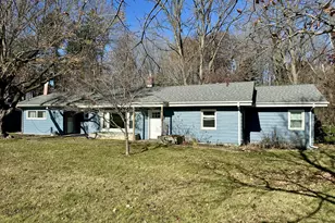 387 E Glenlord Rd, Saint Joseph, MI 49085 - Photo 1